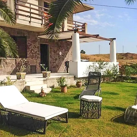 5 Bedroom Awesome In Brancaleone Holiday home Brancaleone Marina