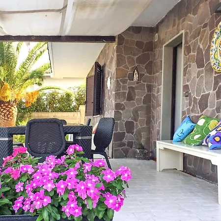 5 Bedroom Awesome In Brancaleone