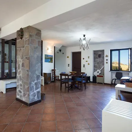 Feriehus Mare Panoramica Estia *